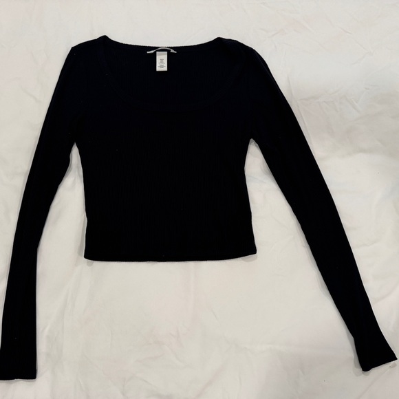 H&M black long sleeve top NWOT - Picture 5 of 5